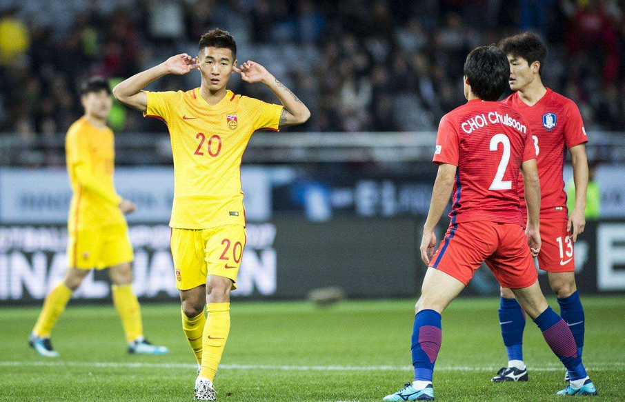 清晨意大利杯传出新动向，费耶诺德遗憾出局，管理层表态——震撼外界，控场能力受关注的简单介绍