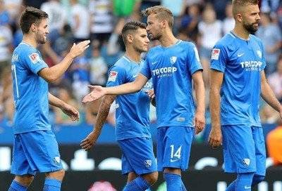 包含德国杯集结日再迎强敌；斯图加特强势反弹；主帅态度：底气十足；球探报告显示潜力的词条